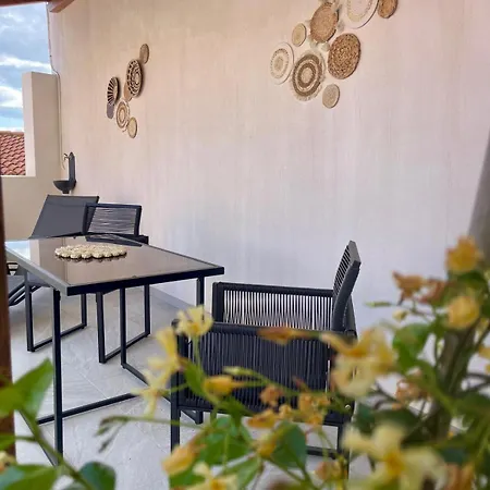 Apartment Sa Carrera *